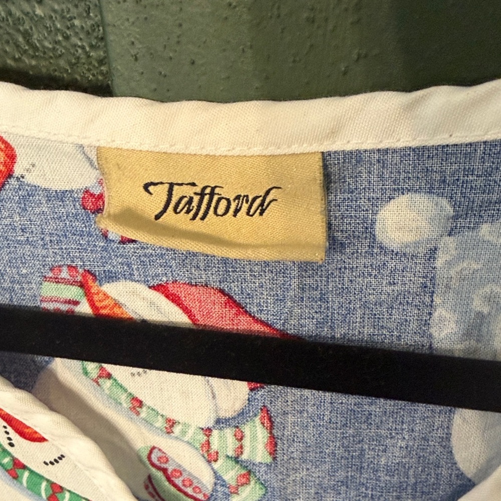Blue Snowman Scrub Top - Picture 2 of 3